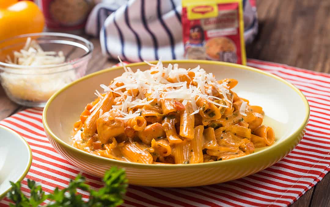 MAGGI®️ Gallinita y Gallinita Tomate MAGGI®️ Gallinita y Gallinita Tomate