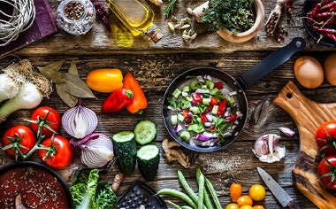 Mesa con variedad de vegetales