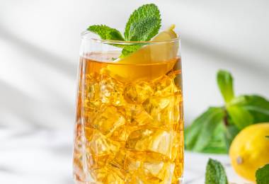 Bebidas sin alcohol para el partido con mocktails.