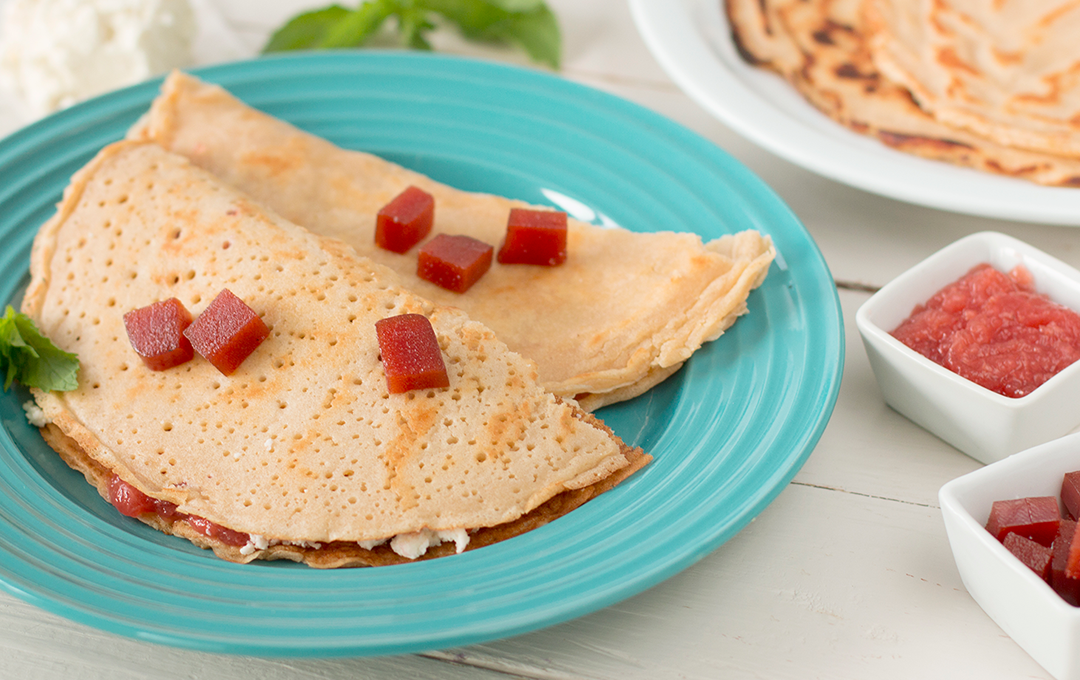 Crepes de Maíz con Queso y Guayaba
