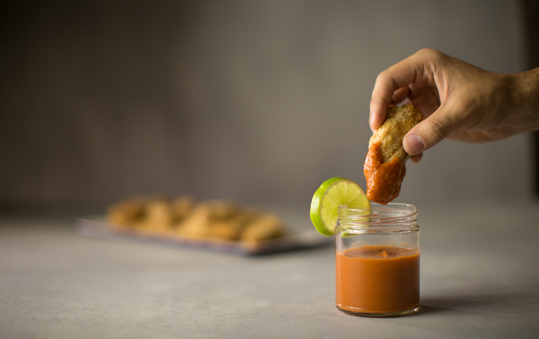 Pescado al Horno con Salsa de Ketchup de Guineo