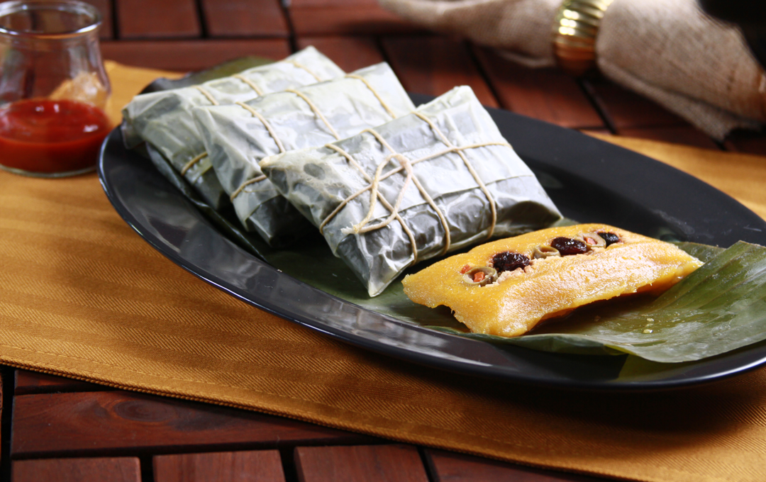 Pasteles en Hoja de Yuca Rellenos de Carne