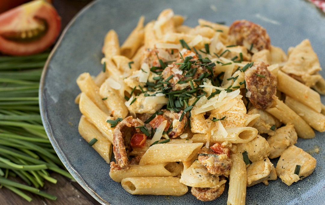 Pasta con Chorizo y Pollo