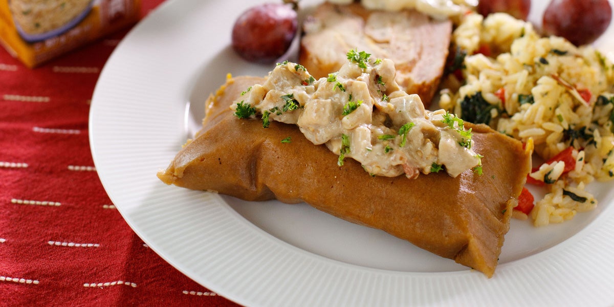 PASTELES EN HOJA CON TOPE BERENJENA A LA CREMA