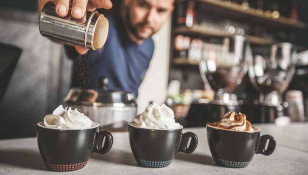 Aprende a preparar un mocaccino en casa