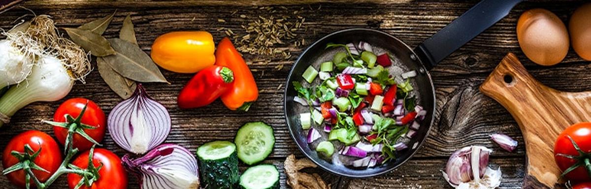 Mesa con variedad de vegetales