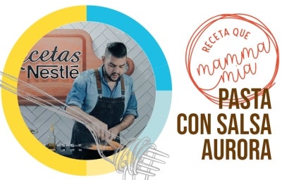 Pasta con salsa arriba