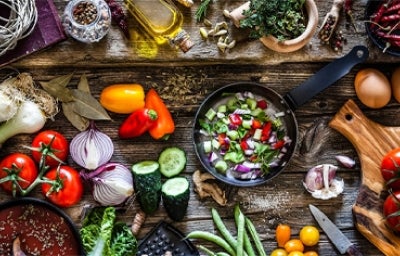 Mesa con variedad de vegetales