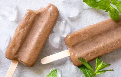 Helado De Tamarindo Y Menta Fresca