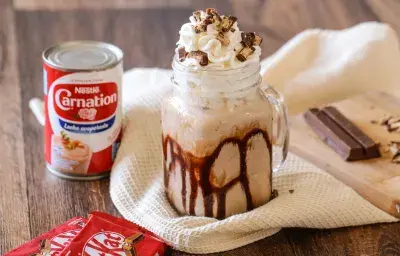 BATIDA DE KIT KAT® BATIDA DE KIT KAT®