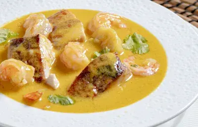 SANCOCHO DEL MAR CON COCO SANCOCHO DEL MAR CON COCO