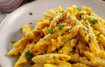 Pasta con pesto de zanahoria Pasta con pesto de zanahoria