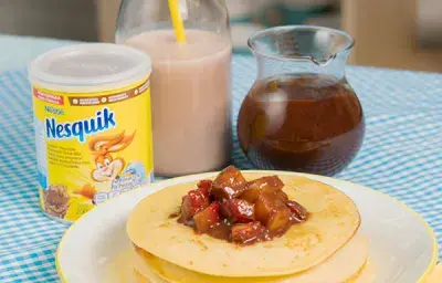 Pancake de coco con crema de chocolate