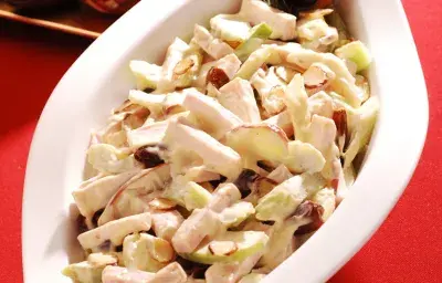 Ensalada de Jamón de Pavo y Frutas Ensalada de Jamón de Pavo y Frutas