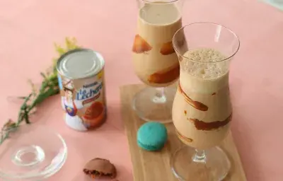 Granizado de Yogurt y Dulce de Leche LA LECHERA® Granizado de Yogurt y Dulce de Leche LA LECHERA®