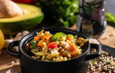 COUSCOUS CON POLLO COUSCOUS CON POLLO