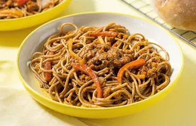 PASTA EN SALSA SOYA PASTA EN SALSA SOYA