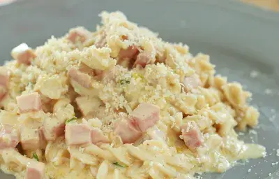 PASTA ALFREDO ESPECIAL