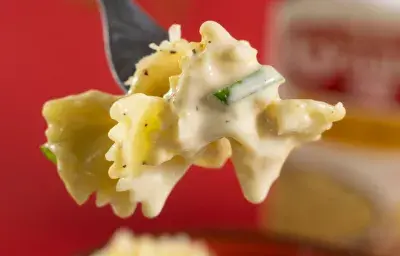 Salsa Bechamel Carnation® Queso Salsa Bechamel Carnation® Queso