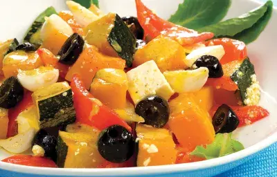 Ensalada de Auyama, Queso y Aceitunas Negras Ensalada de Auyama, Queso y Aceitunas Negras