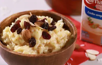 ARROZ CON LECHE Y FRUTOS SECOS ARROZ CON LECHE Y FRUTOS SECOS