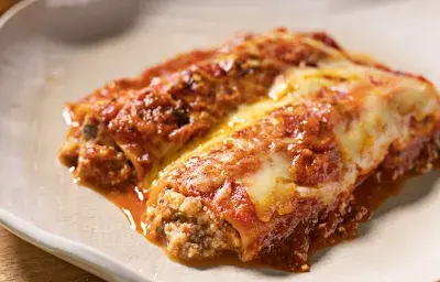 CANELONES CON SARDINA AL TOMATE CANELONES CON SARDINA AL TOMATE