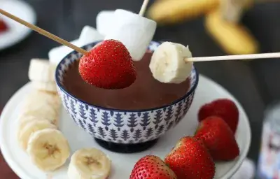 Fondue de Chocolate Fondue de Chocolate