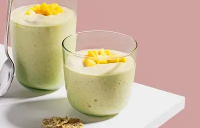 LICUADO FITNESS CON MANGO LICUADO FITNESS CON MANGO