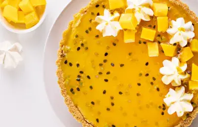 Pie de Mango y Chinola Pie de Mango y Chinola