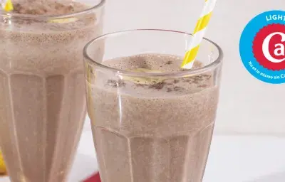 Smoothie de Guineo y Chocolate Smoothie de Guineo y Chocolate