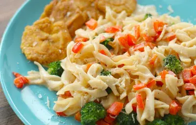 Pasta en Salsa de Vegetales Asados