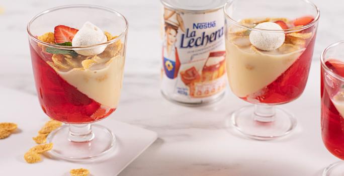 GELATINA CON LECHE CONDENSADA  Y CEREAL
