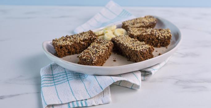 Barritas de Chocolate, Guineo y Ajónjolí