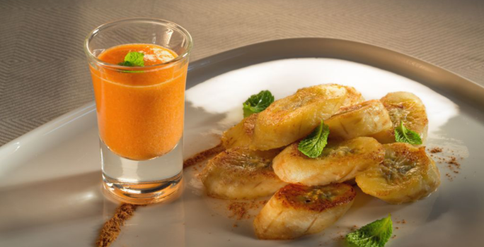 Guineos en Salsa de Pimientos y Jerez
