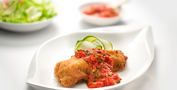 Milanesa de Pescado con Salsa Marinara