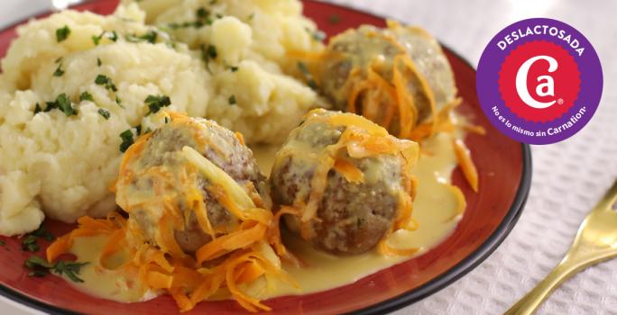 Albóndigas de Cerdo con Salsa de Zanahoria