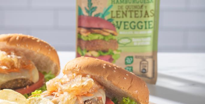 HAMBURGUESA DE QUINUAY LENTEJAS VEGGIE MAGGI CON CEBOLLA CARAMELIZADA