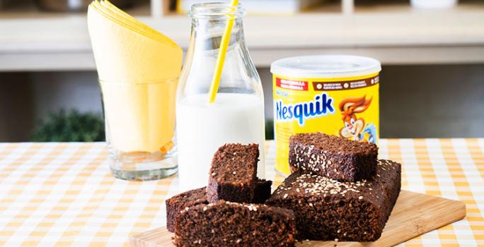 Barritas de chocolate, guineo y ajonjolí