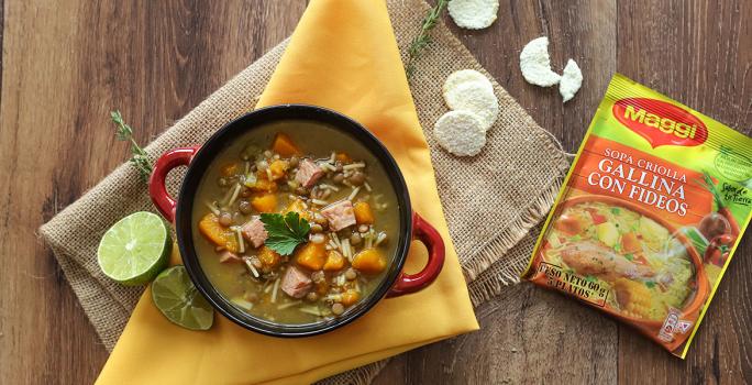 SOPA DE GALLINA CON FIDEOS Y LENTEJAS