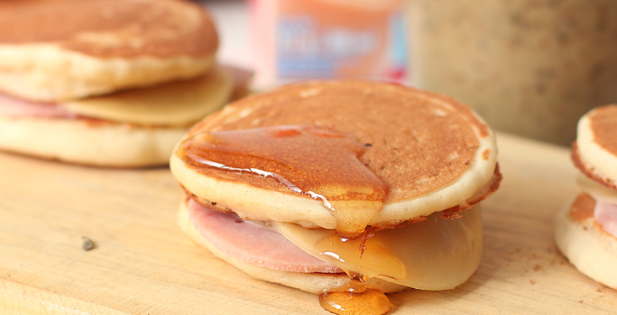 SÁNDWICHES  DE PANCAKES