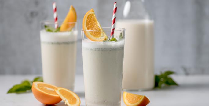 Batida de Avena con Naranja y Menta