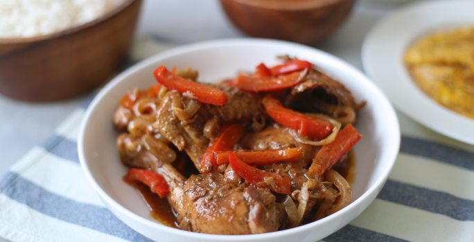 Pollo Guisado