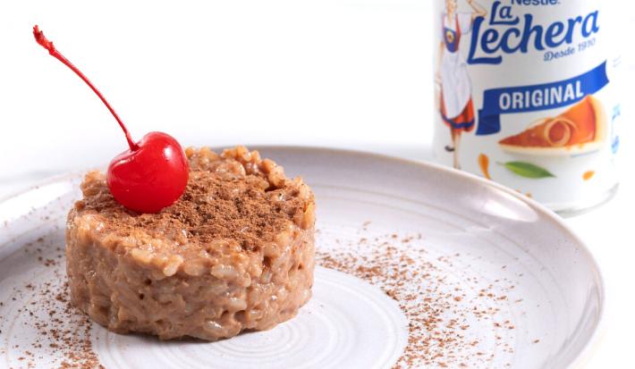 Arroz con leche de chocolate y cherry