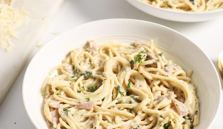 Espaguetis a la Crema