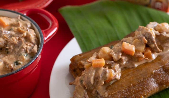 PASTELES EN HOJA TOPE DE ESTOFADO DE OSSOBUCO Y ESPINACA