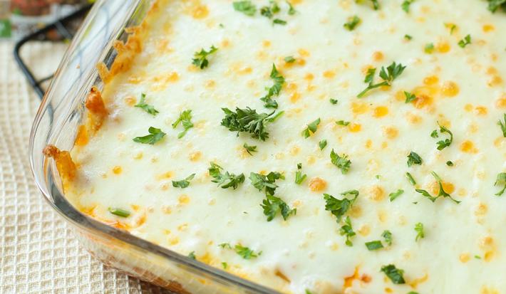 Macarrones Horneados con Chorizo y 3 Quesos