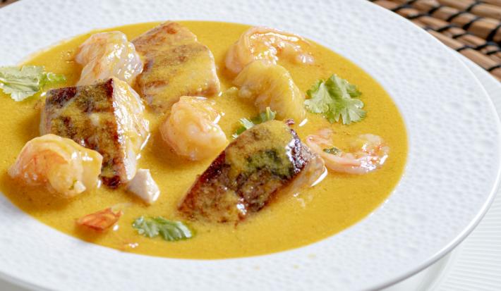 SANCOCHO DEL MAR CON COCO