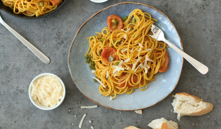 Pasta con Salchicha